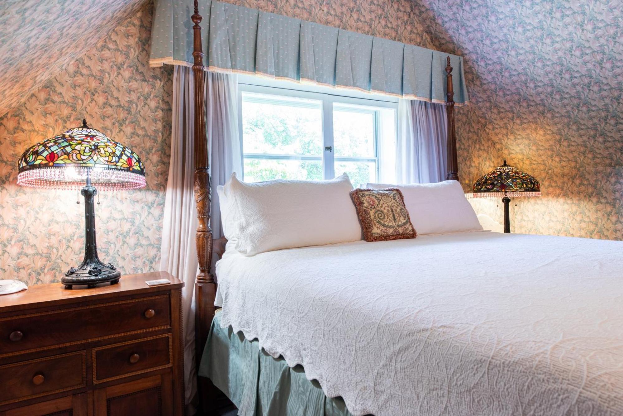 Central Park Bed & Breakfast Louisville Room photo