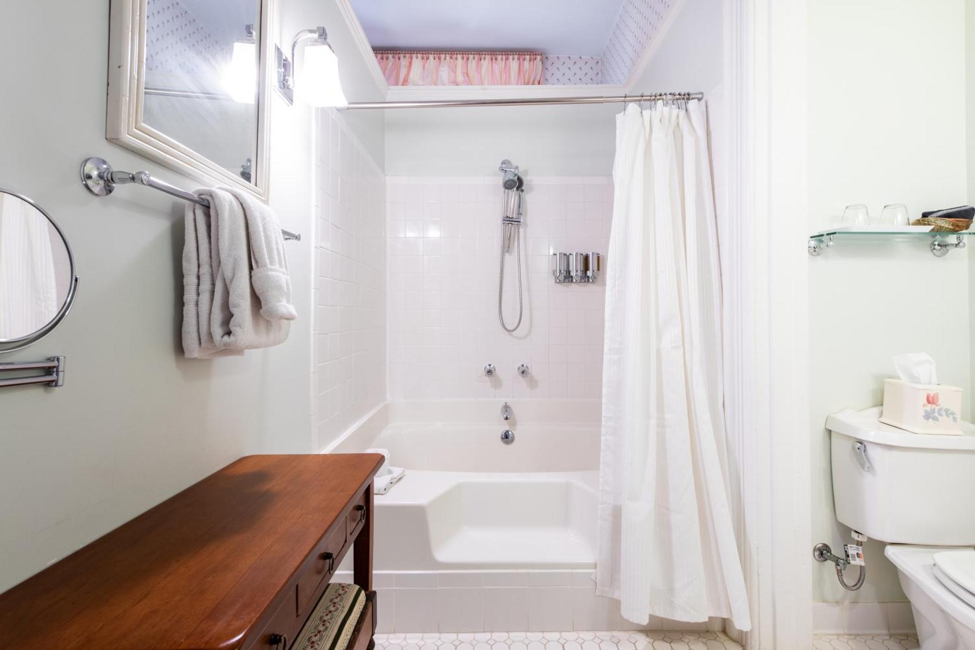 Central Park Bed & Breakfast Louisville Room photo